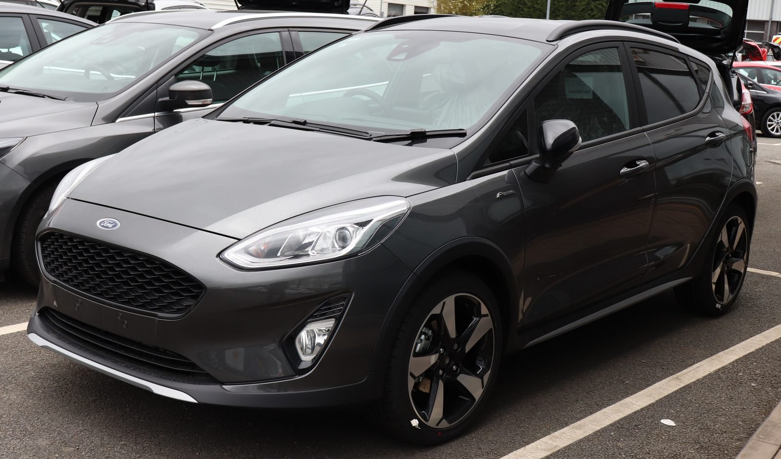 Ford Fiesta 2018 — front three-quarter view
