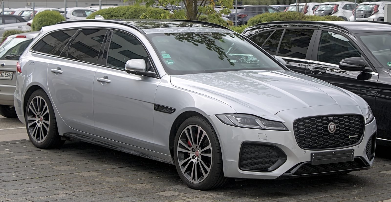 Jaguar XF 2024