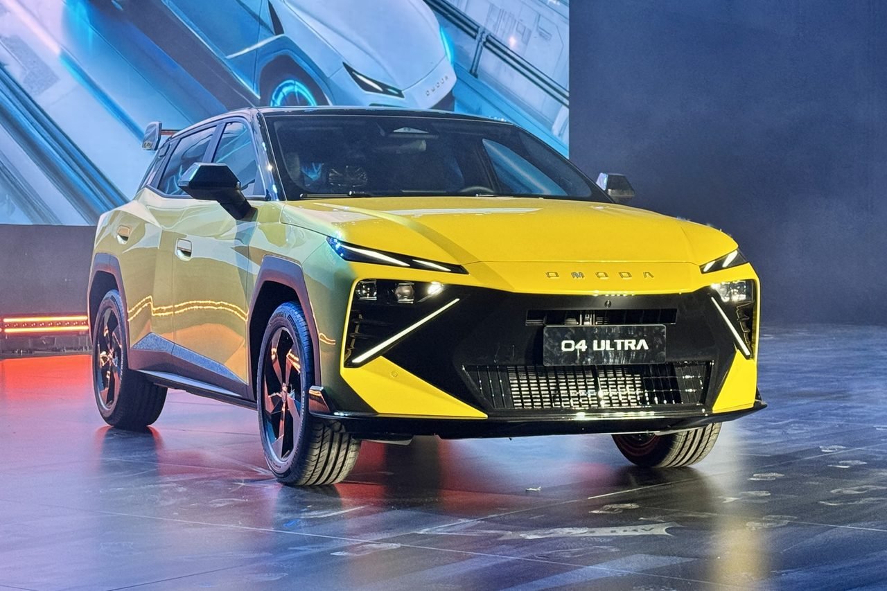 Omoda 4 European Debut at Paris Show; UK Launch 2027