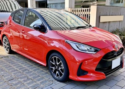 Toyota Yaris Hybrid 2024