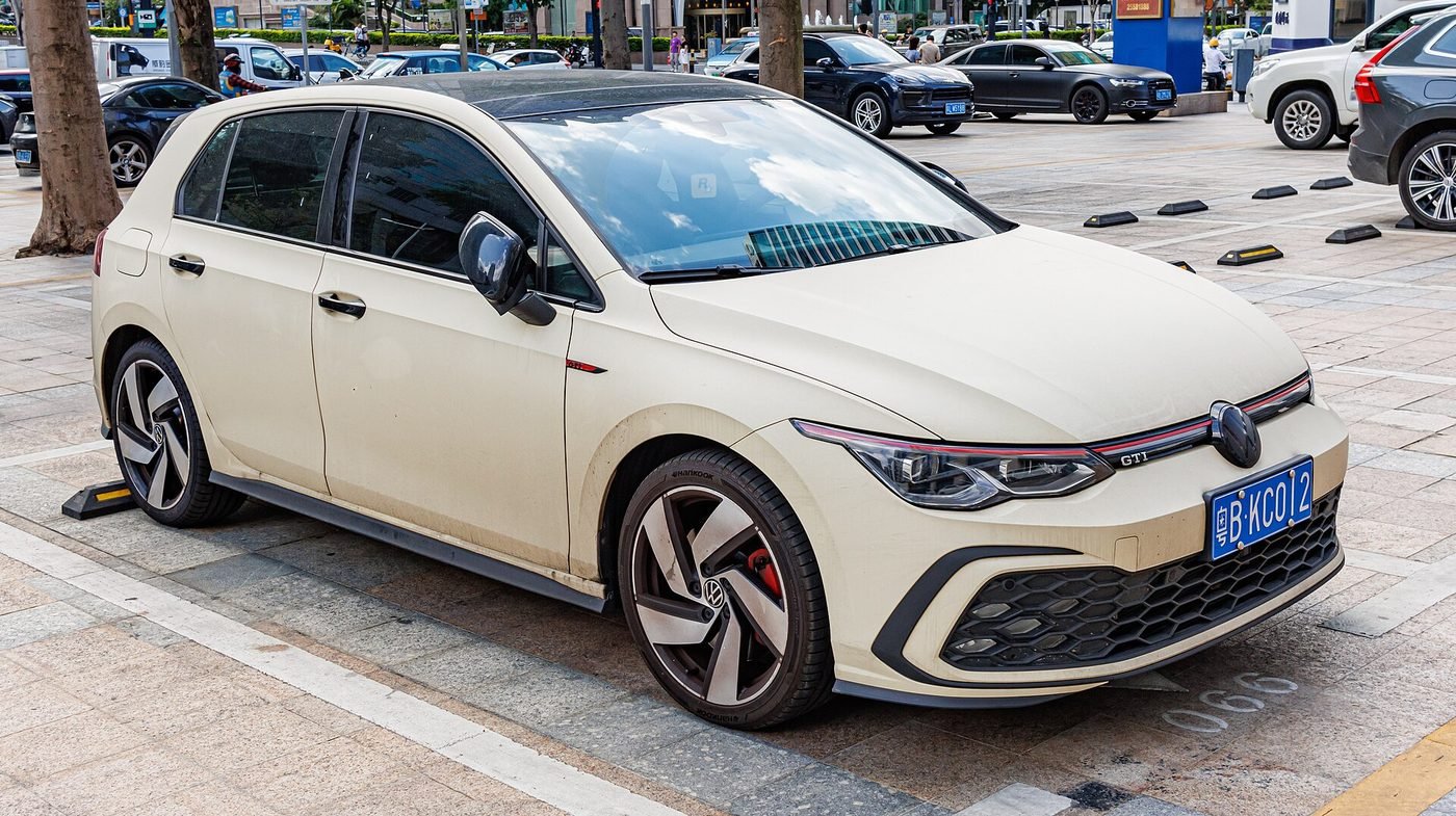 Volkswagen Golf GTI 2024
